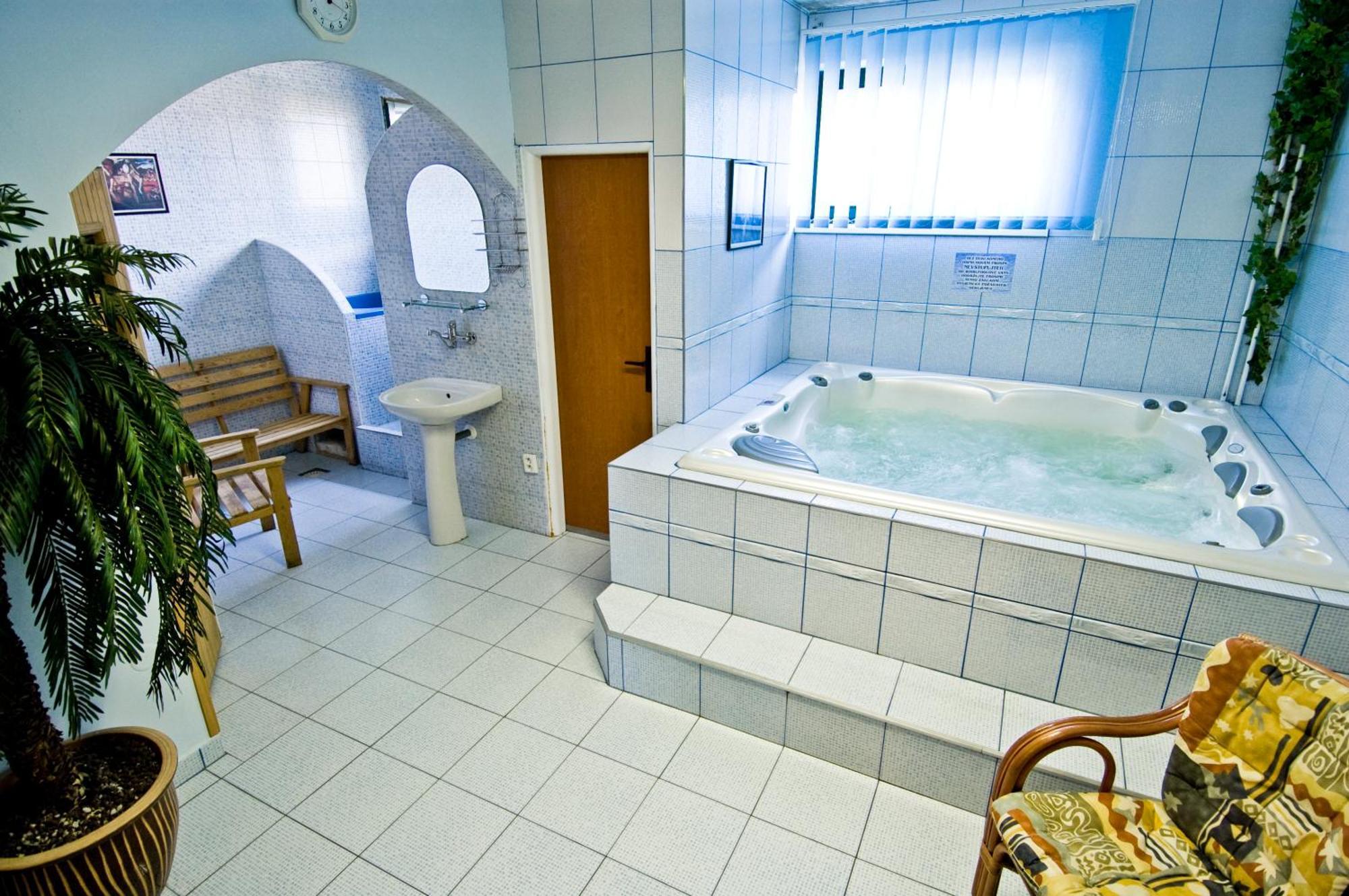 Hotel Relax U Drsu Табор Экстерьер фото